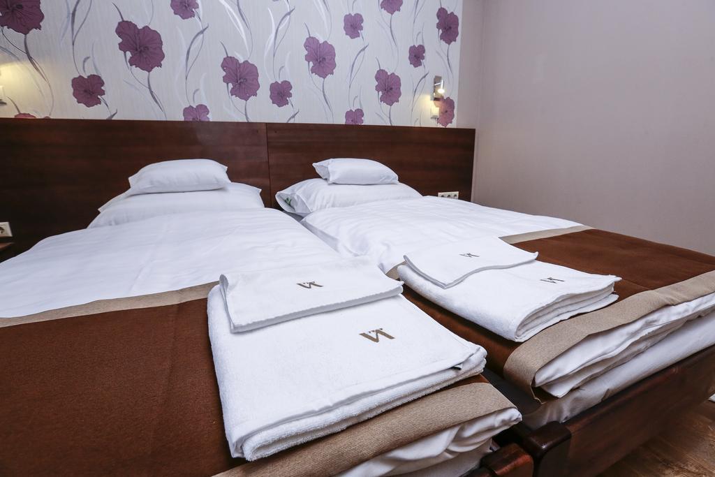 Granatalma Vendeghaz Hotell Fehérvárcsurgó Eksteriør bilde